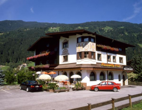 Hotel Garni Maximilian